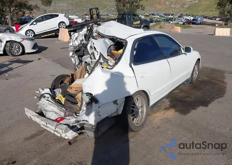 2000 Acura Integra Ls from USA, damaged, VIN JH4DB7555YS003953